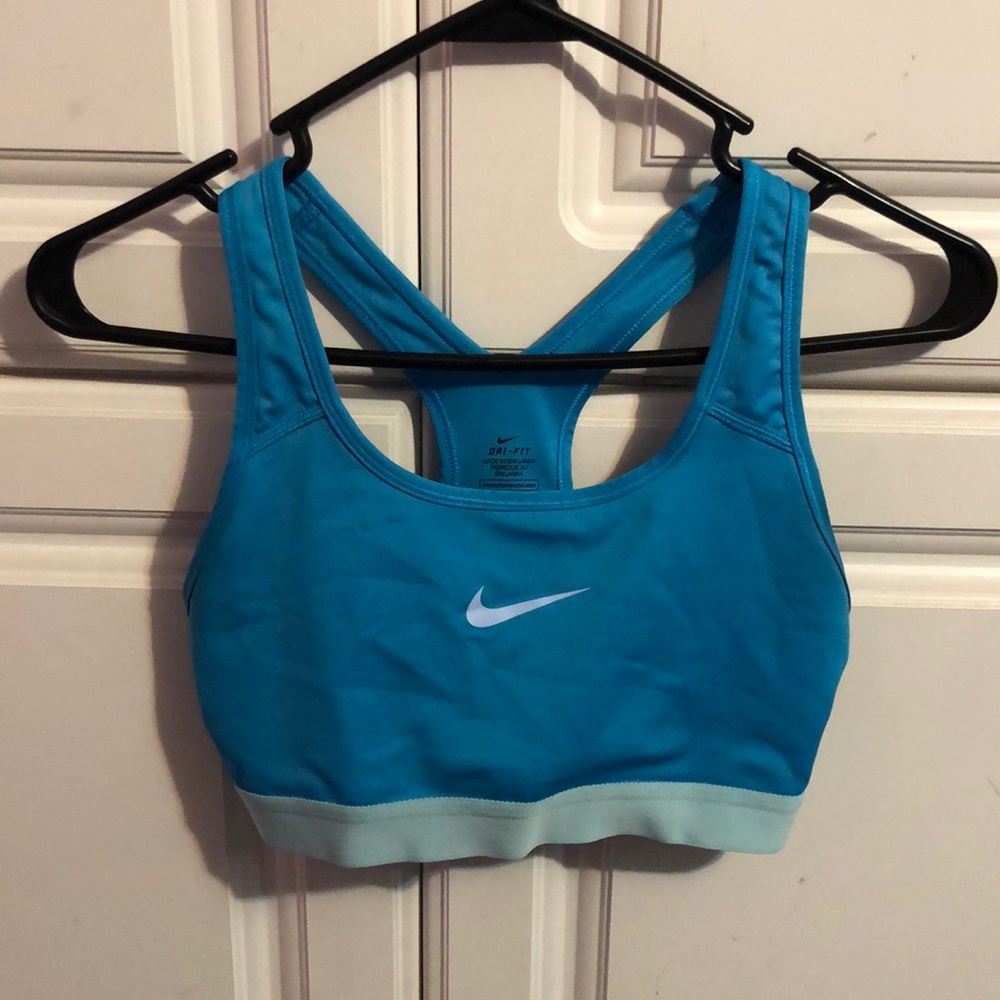 Nike sports bra
